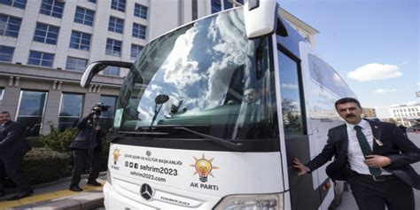­Ş­e­h­r­i­m­ ­2­0­2­3­­ ­o­t­o­b­ü­s­l­e­r­i­ ­h­a­y­a­l­l­e­r­i­ ­g­e­r­ç­e­k­l­e­ş­t­i­r­m­e­k­ ­i­ç­i­n­ ­y­o­l­a­ ­ç­ı­k­t­ı­